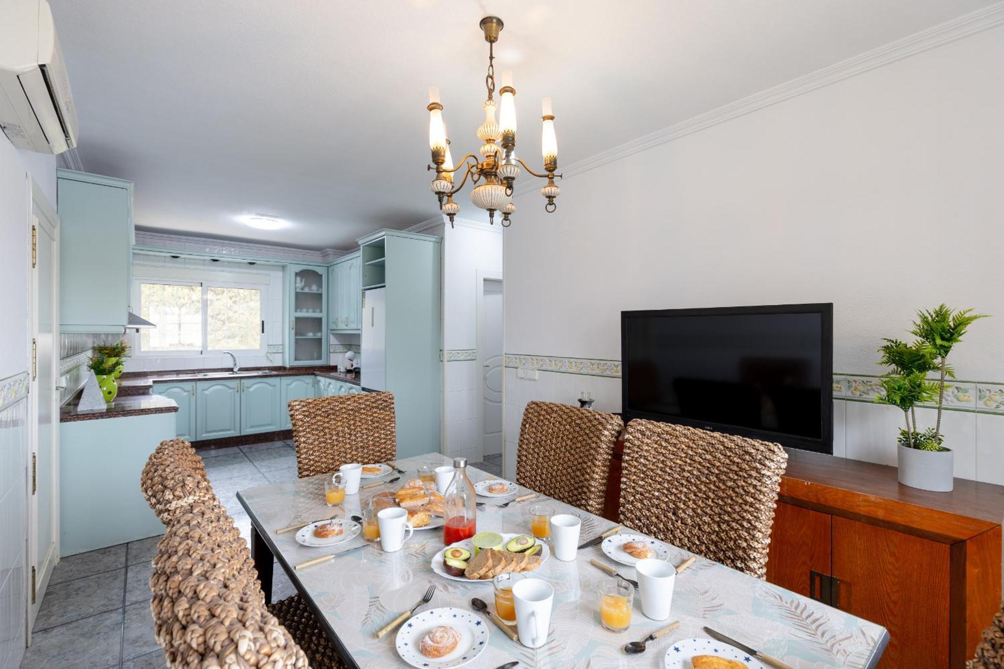 Fidalsa White House Premium Villa Tangel Ngoại thất bức ảnh